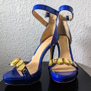 Celina heel, Scene by Shoe Dazzle size 7, Blue